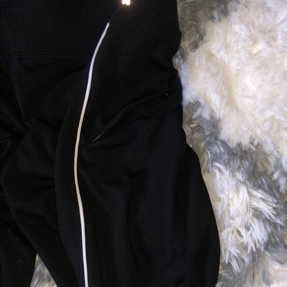 VS Pink Leggings/ Pants - Picture 5 of 8